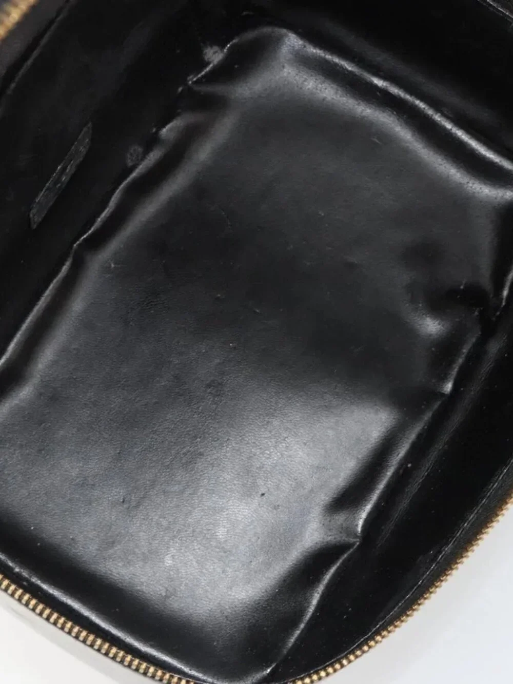 GUCCI Vanity Hand Bag Leather Black Gold 032 1956 0150 Auth ka4794